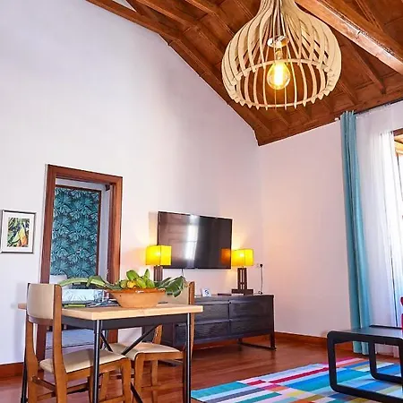 Platanera Lejlighedshotel 4*